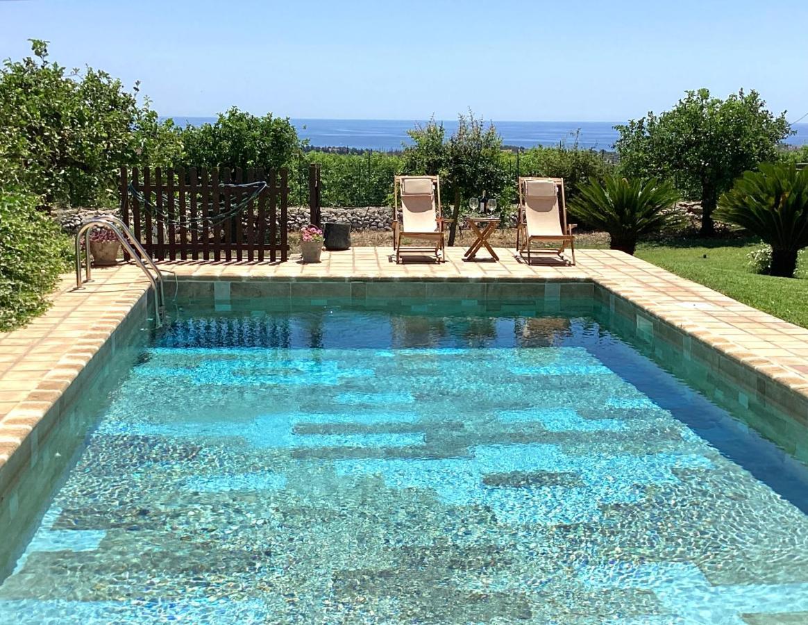 Authentic Sicilian Charm, Pool, Sea View, Wi-Fi & Parking Villa Avola Exterior foto
